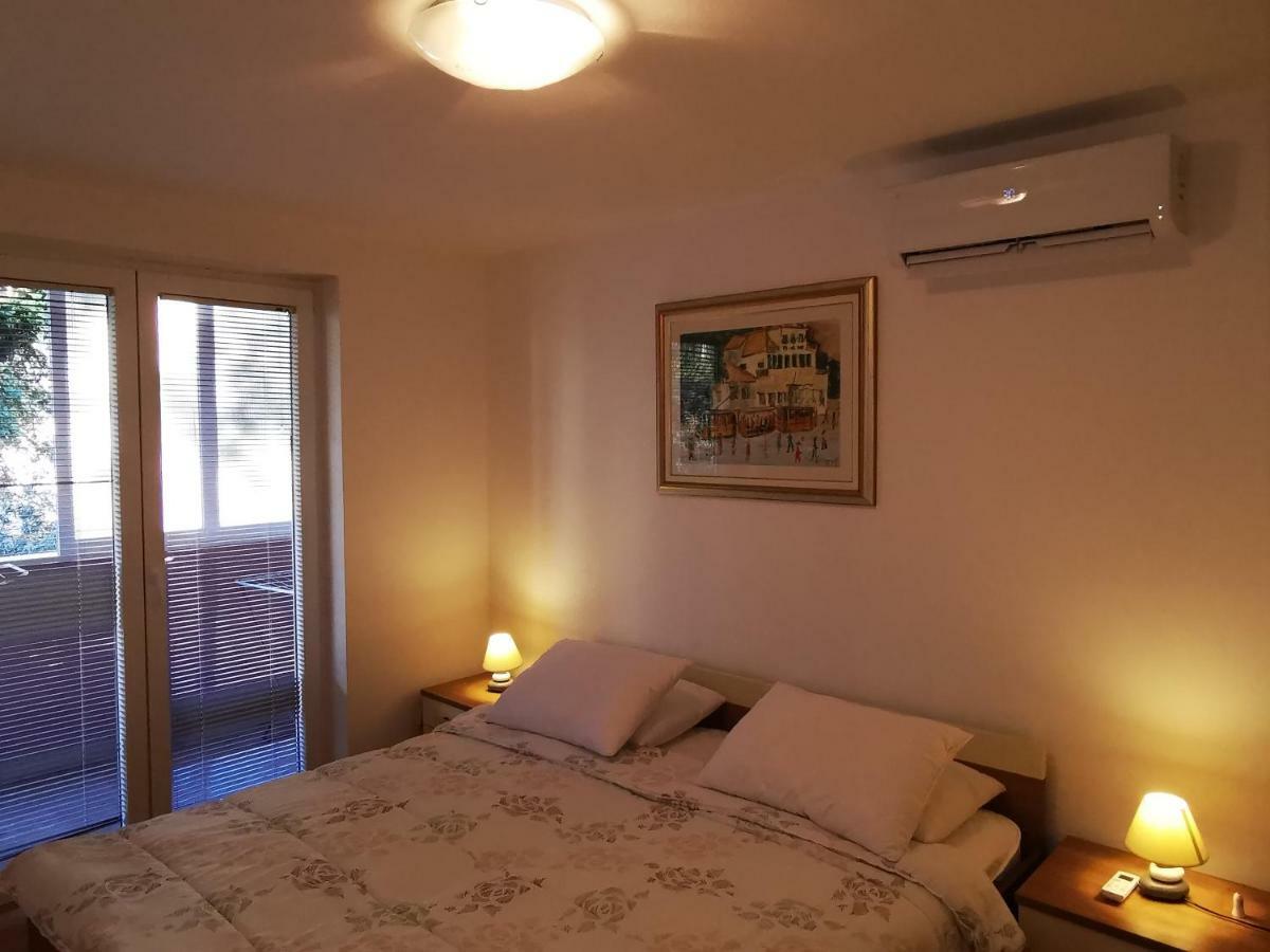 Comfortable 3* Lapad Center